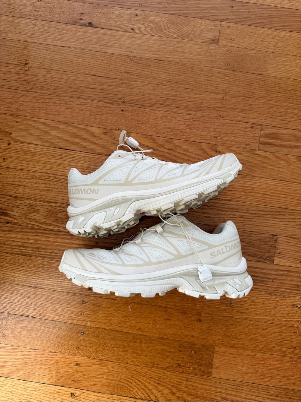 Salomon XT-6 sneakers